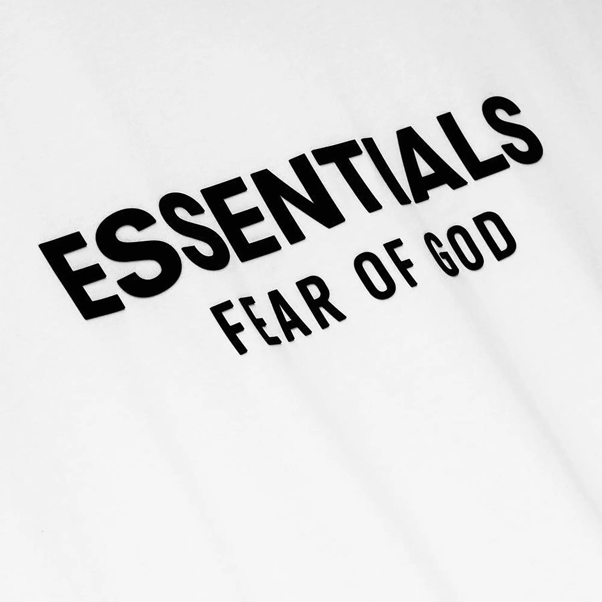 Ess. Classic Fit T-Shirt 'Bright White'