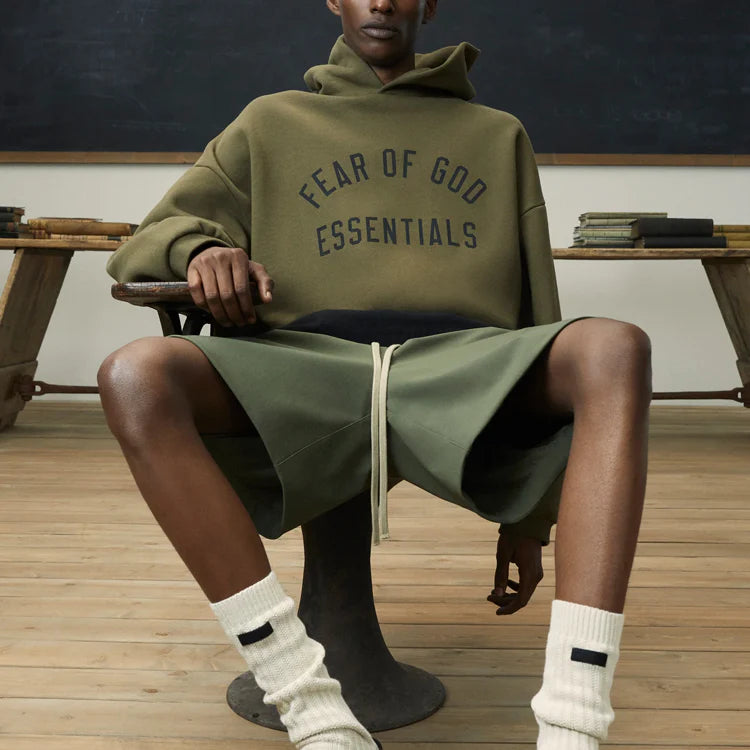 Ess. Fleece Hoodie 'Olive'