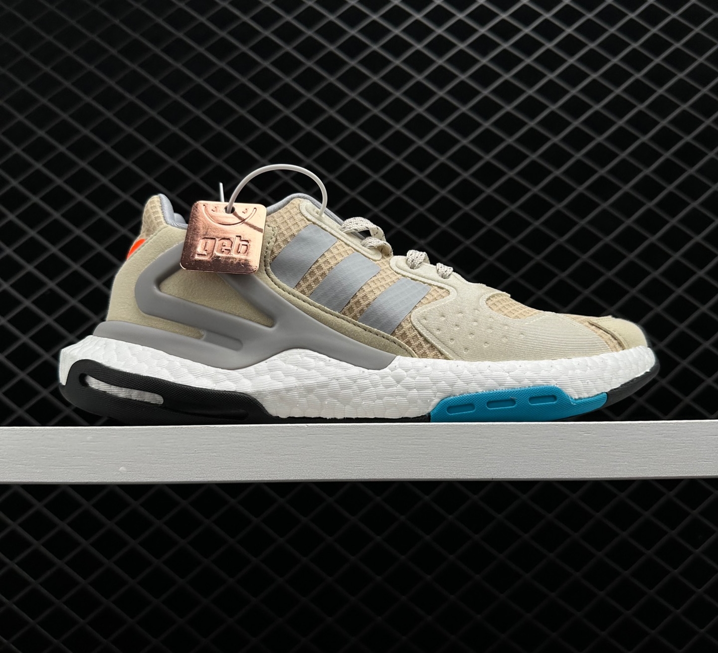Adidas Wmns Day Jogger 'Bliss Signal Pink' FW4826 - Trendy and Stylish Athletic Sneakers