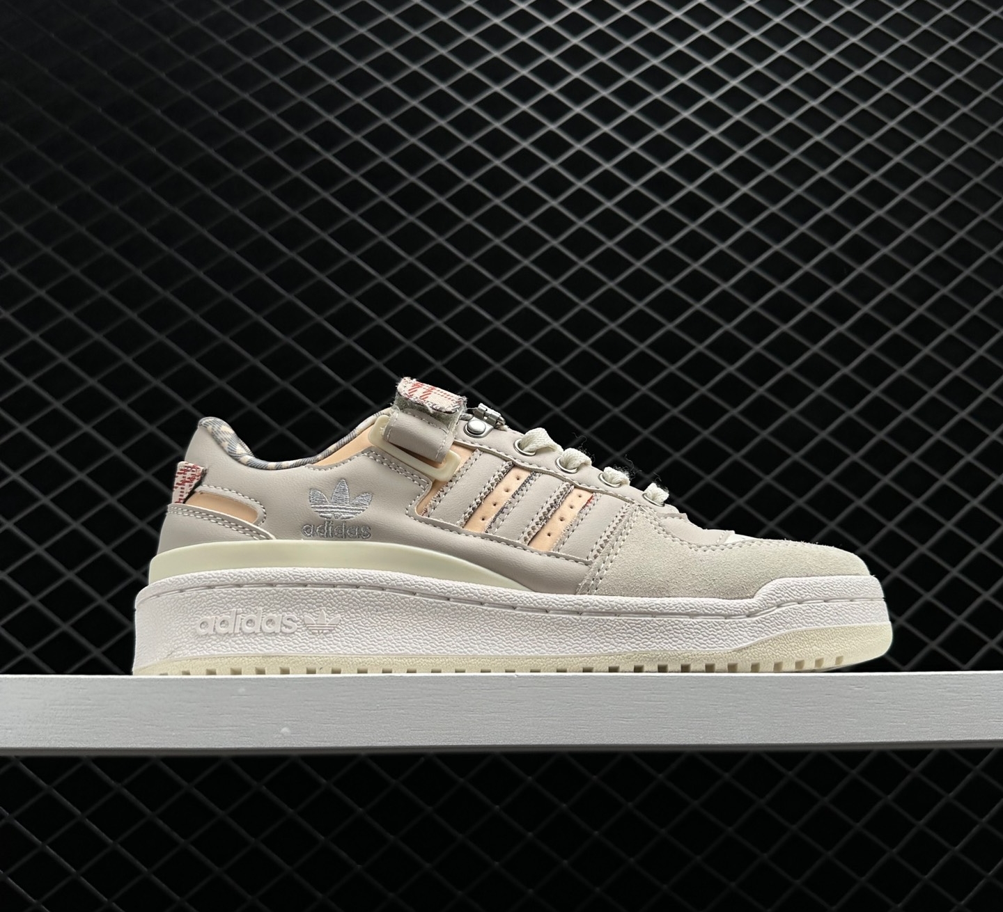 Adidas Originals Forum 84 Low Gray Pink - Stylish and On-Trend Sneakers