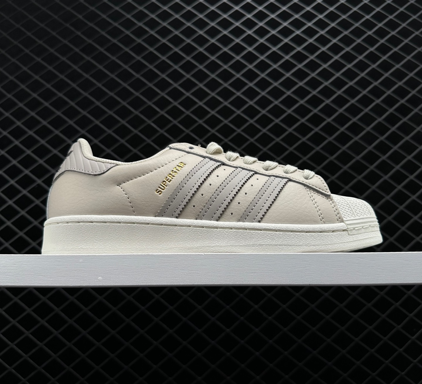 Adidas Originals Superstar 'Light Gray Dark Gray' GW4437 - Classic Style and Versatile Comfort for Modern Urban Fashion