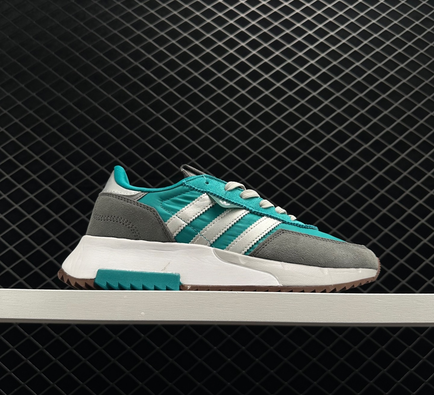 Adidas Retropy F2 Glory Green Grey - Stylish and Sustainable Footwear