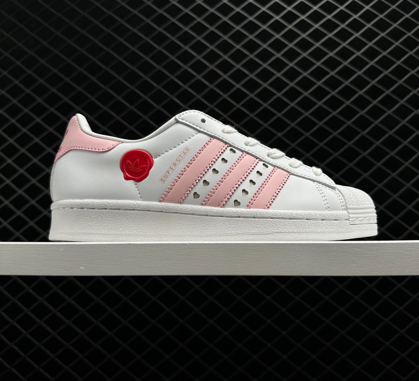 Adidas Originals Superstar 'Pink White' IE6976 - Stylish Sneakers for Women