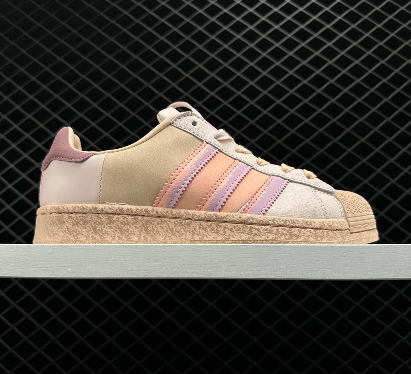 Adidas Originals Superstar Pink H03676 - Iconic Sneakers in Stylish Pink