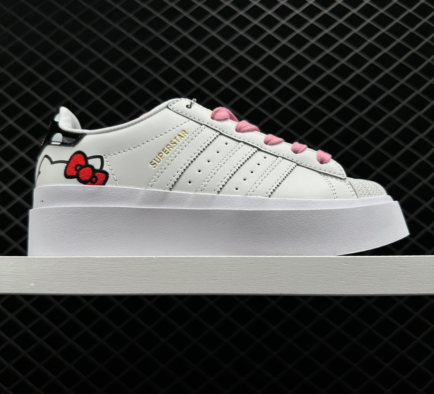 ADIDAS X HELLO KITTY SUPERSTAR White - Limited Edition Collaboration