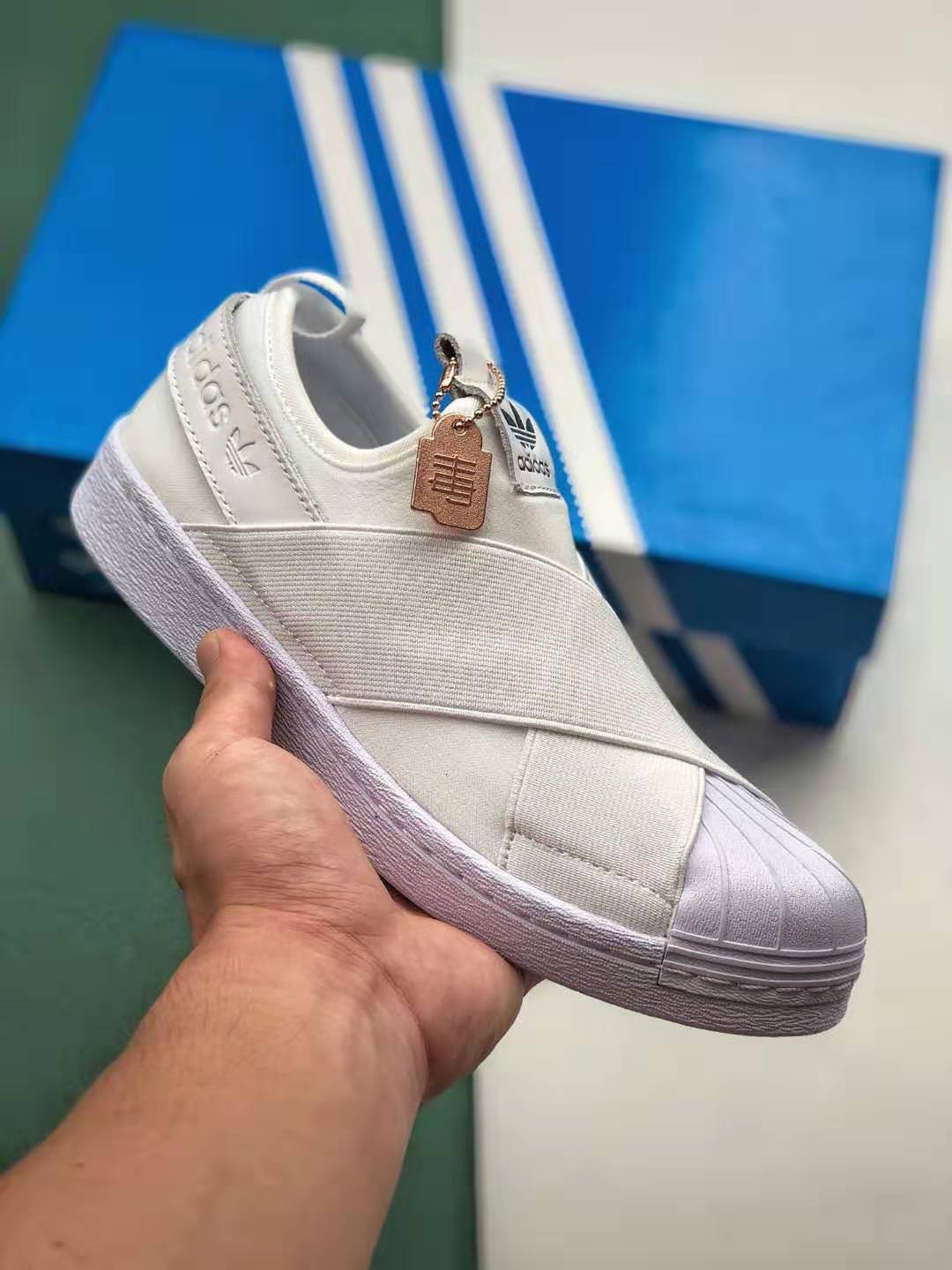 Adidas Originals Superstar Slip-On White S81338 - Stylish and Comfy Sneakers