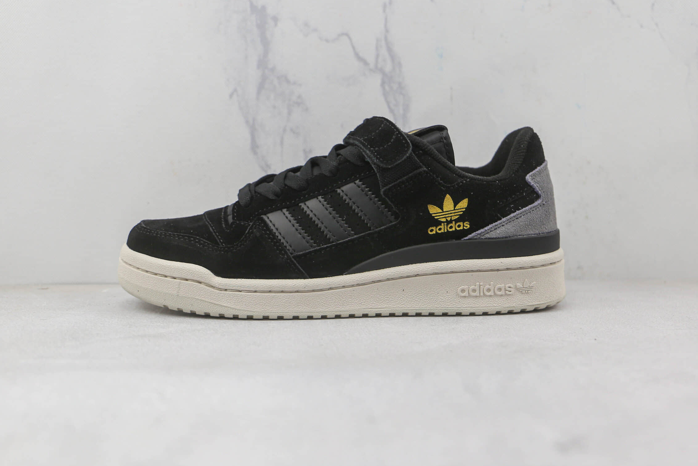 Adidas Forum 84 Low 'Black White' Q46366 - Premium Sneakers for Style & Comfort