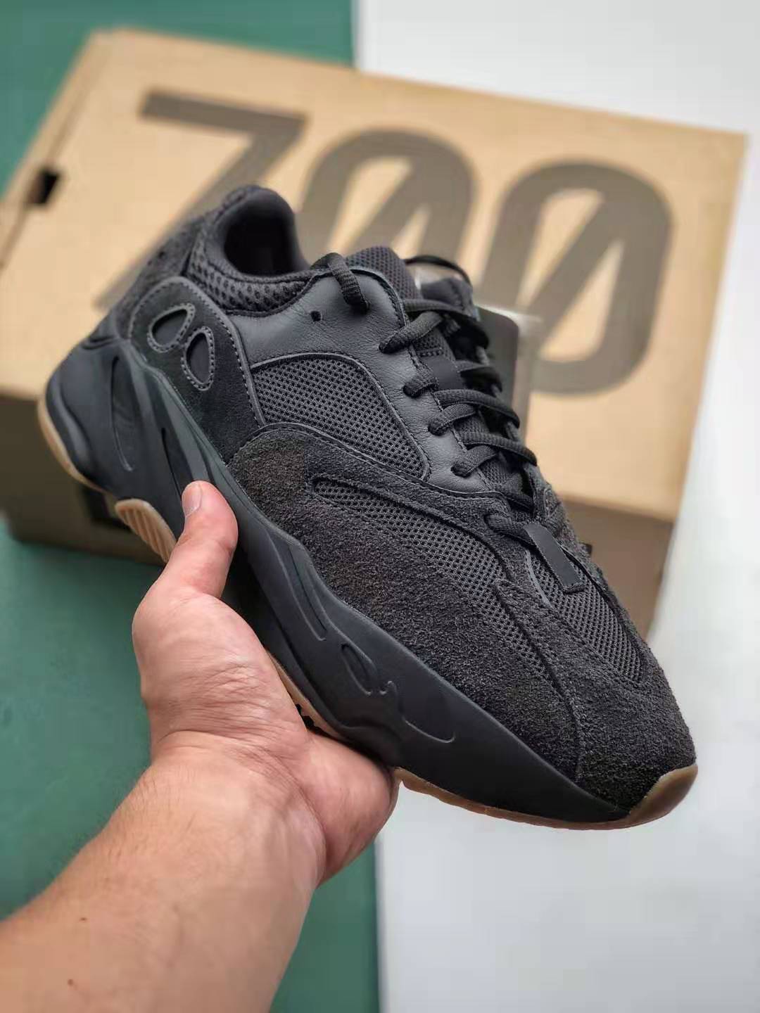 Adidas Yeezy Boost 700 'Utility Black' FV5304 - Stylish and Versatile Footwear
