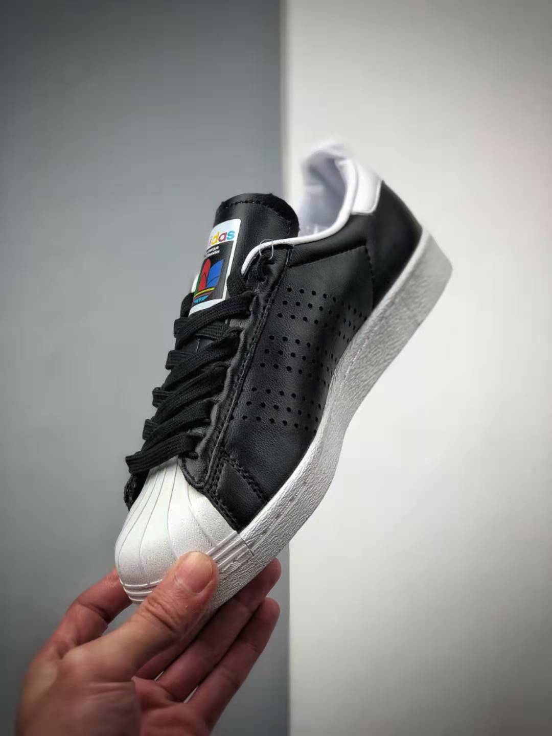 Adidas Superstar 'Colorful Trefoil - Core Black' FW5387 - Stylish and Versatile Footwear