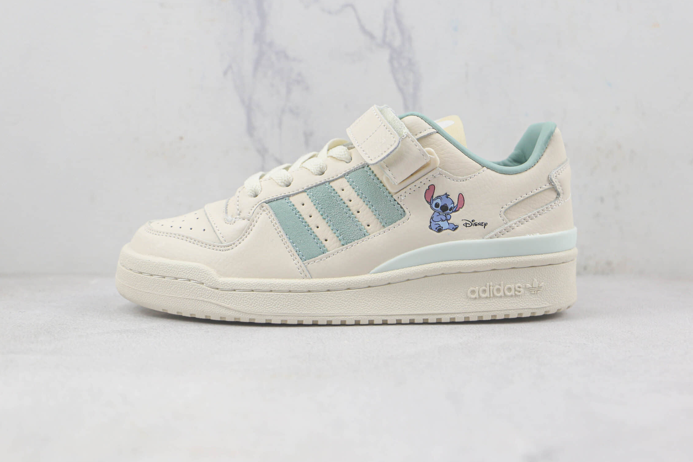 Disney x Adidas Originals Forum Low HQ6374 - Limited Edition Collaboration