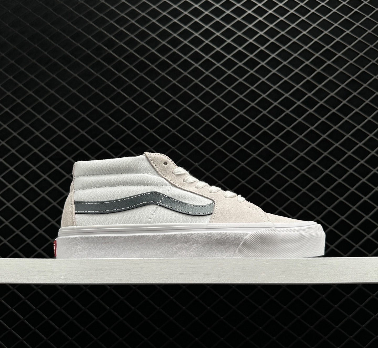 Vans Sk8-Mid Sneakers: Stylish Mid-Top Footwear for Any Occasion
