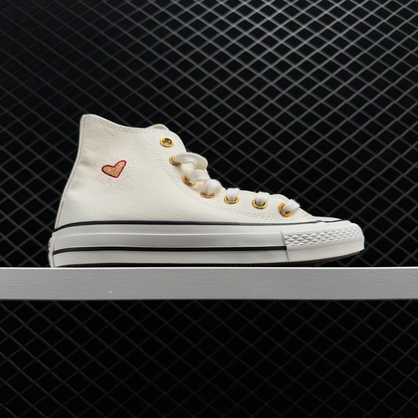Converse Chuck Taylor All Star Hi 'Valentine's Day 2023 - Vintage White' - Limited Edition!