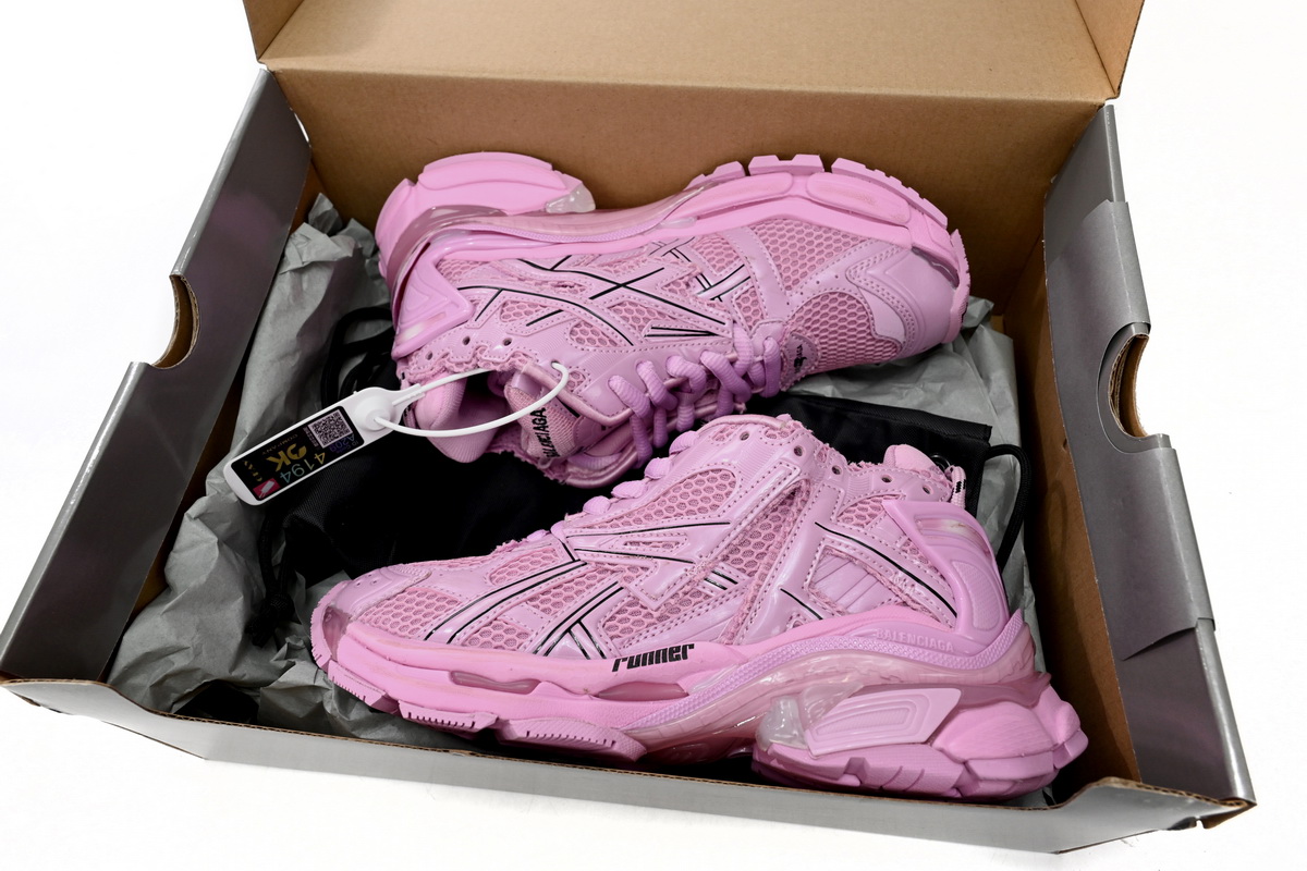 Balenciaga Wmns Runner Sneaker 'Pink' 677402 W3RB1 5000 - Stylish and Comfortable Women's Shoes