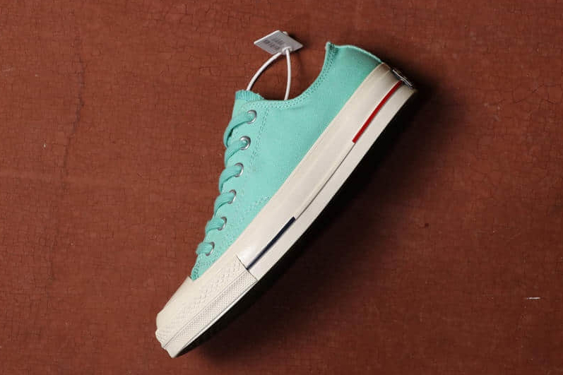 Converse CHUCK TAYLOR ALL Star 70 160495C - Classic Style with a Retro Twist