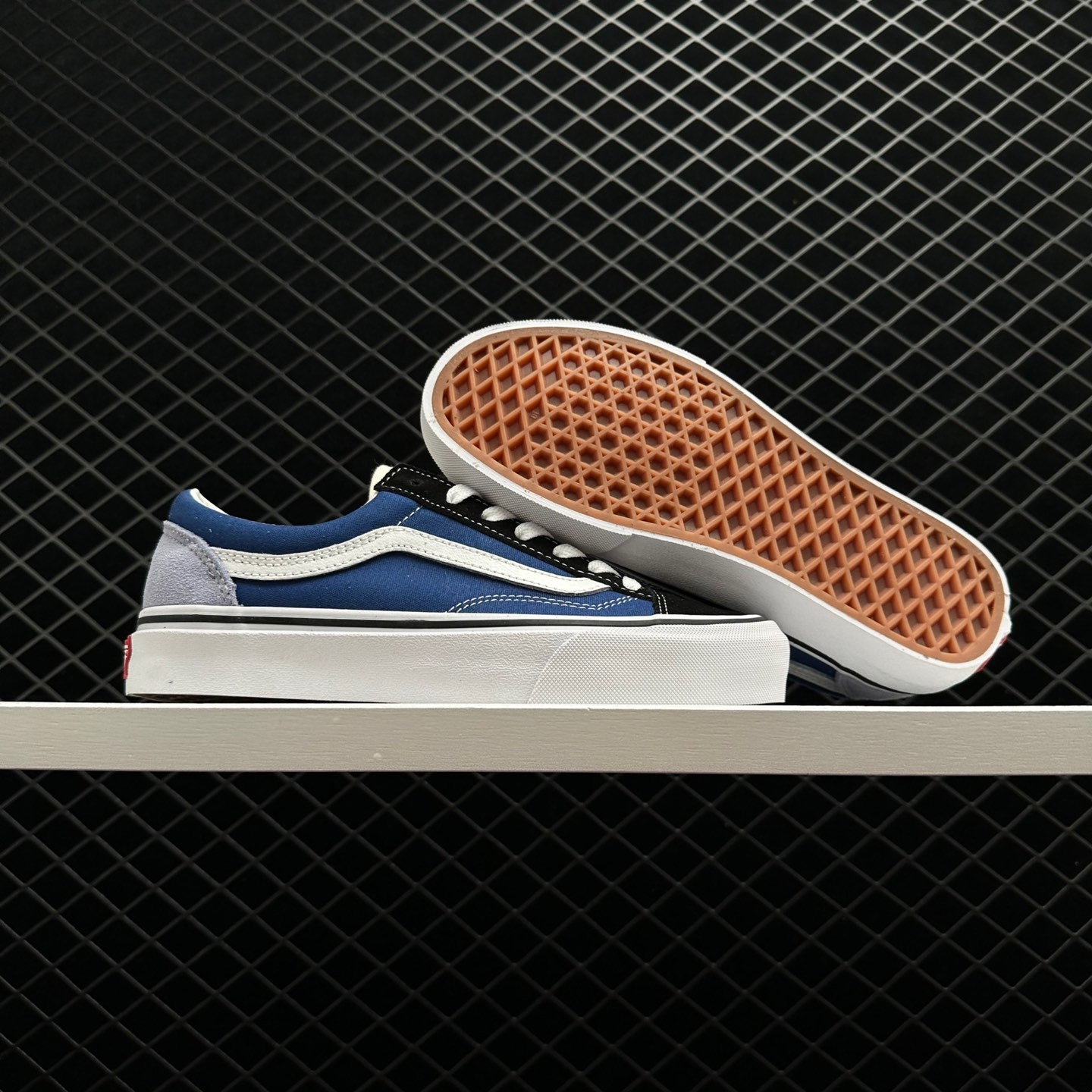 Vans Style 36 'Color Block - Navy' | Trendy Men's Sneakers