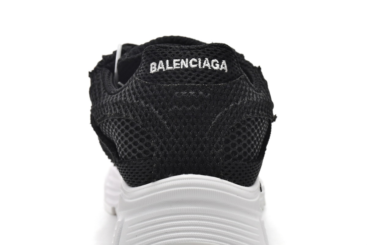 Balenciaga Phantom Sneaker 'Black' 679339 W2E96 1090 - Trendy, Stylish Footwear for Fashion Enthusiasts