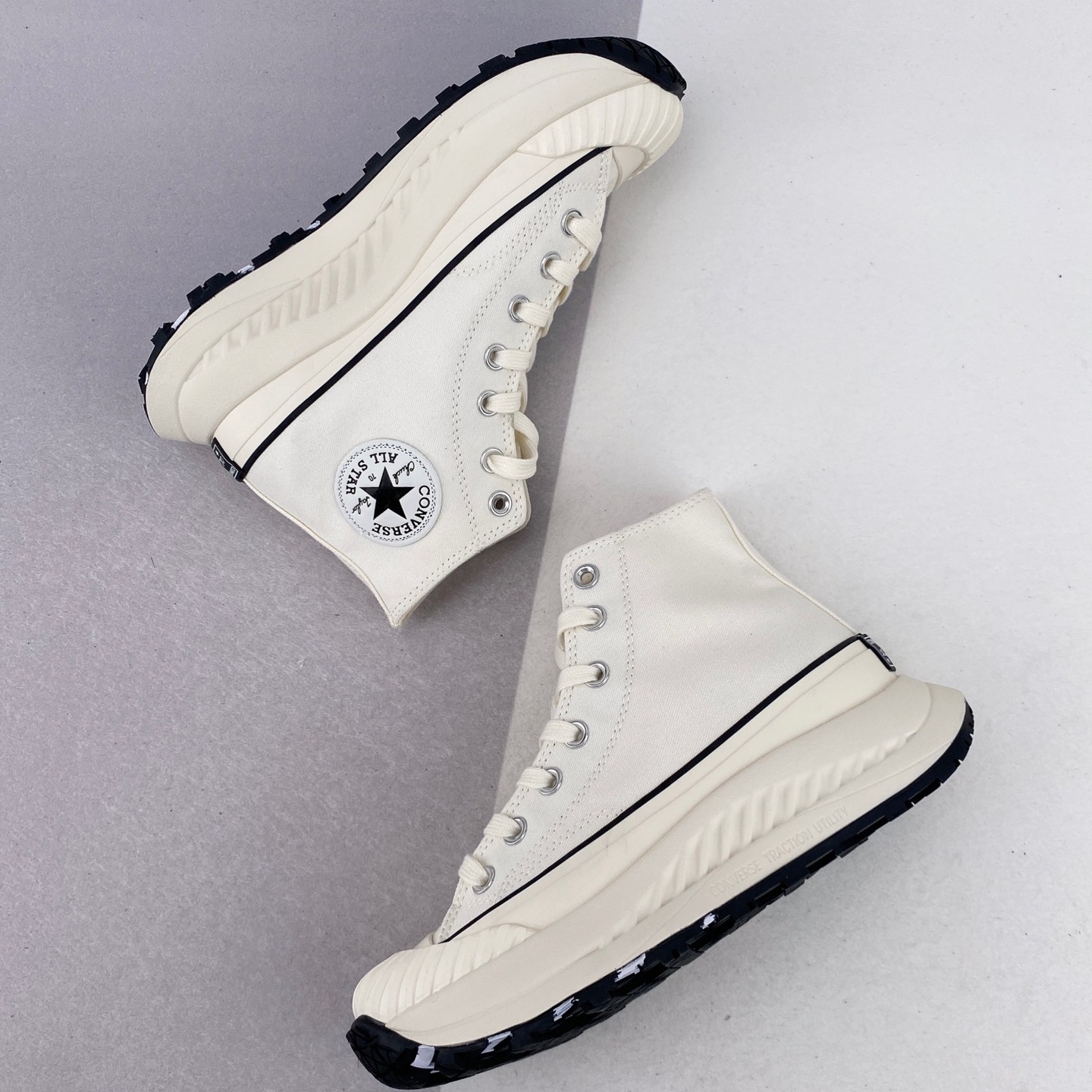 Converse Chuck 70 AT-CX High 'Vintage White' A01682C | Classic Retro Style