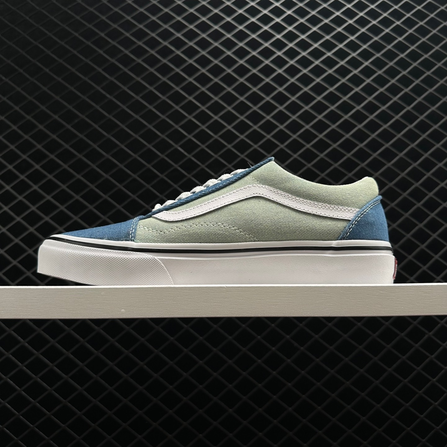 Vans Old Skool 36 DX Gray Green White - Stylish and Classic Sneakers